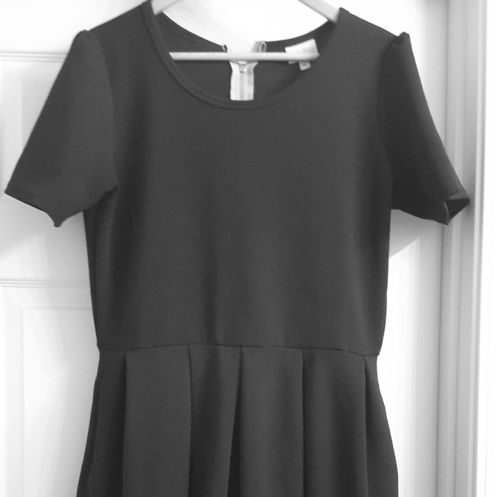 LuLaRoe Amelia